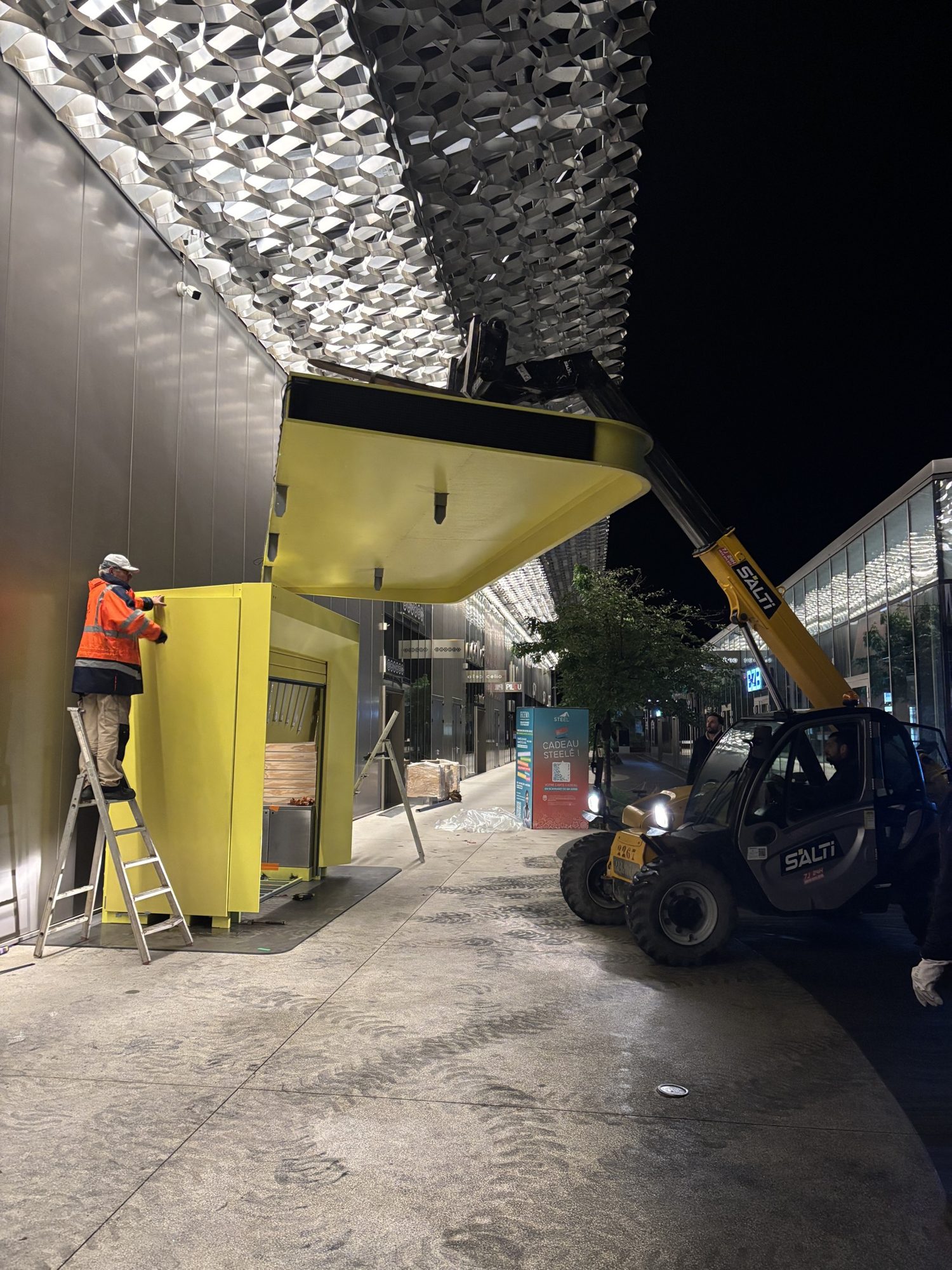 Kiosque Steel pour Apsys à Saint-Étienne