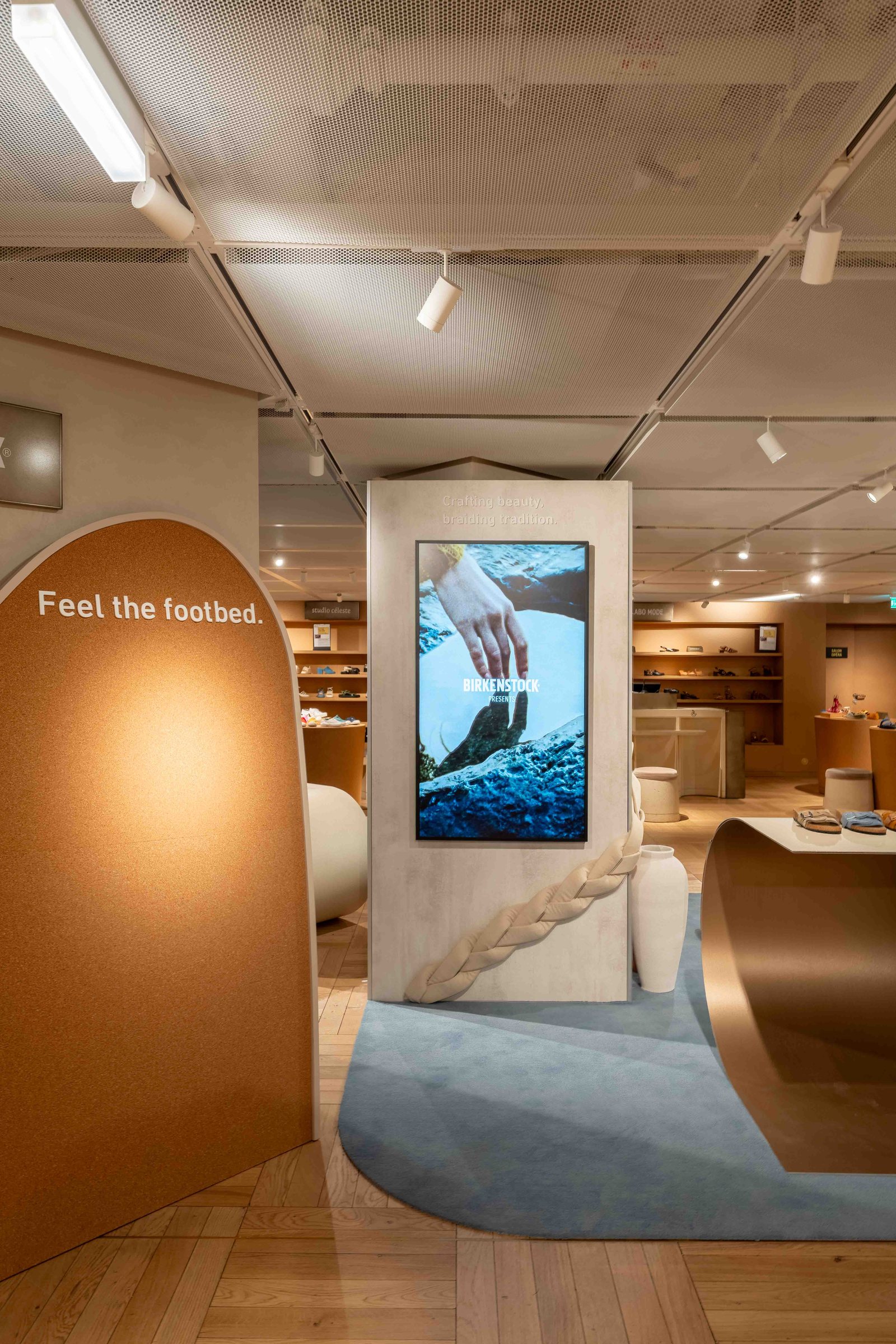 Birkenstock corner at Galeries Lafayette Haussmann, cork "Feel the footbed" totem and screen