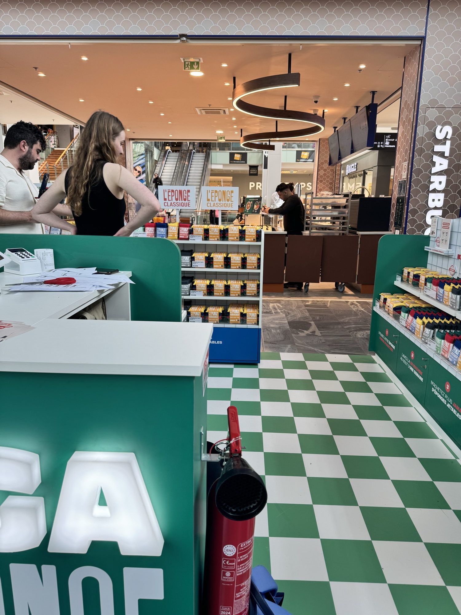 Inga, pop-up store en centre commercial