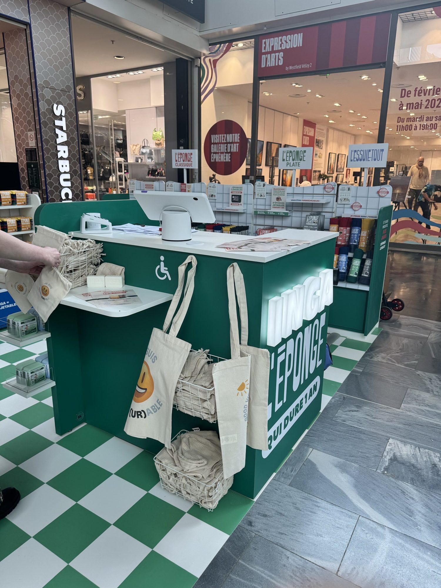 Inga, pop-up store en centre commercial