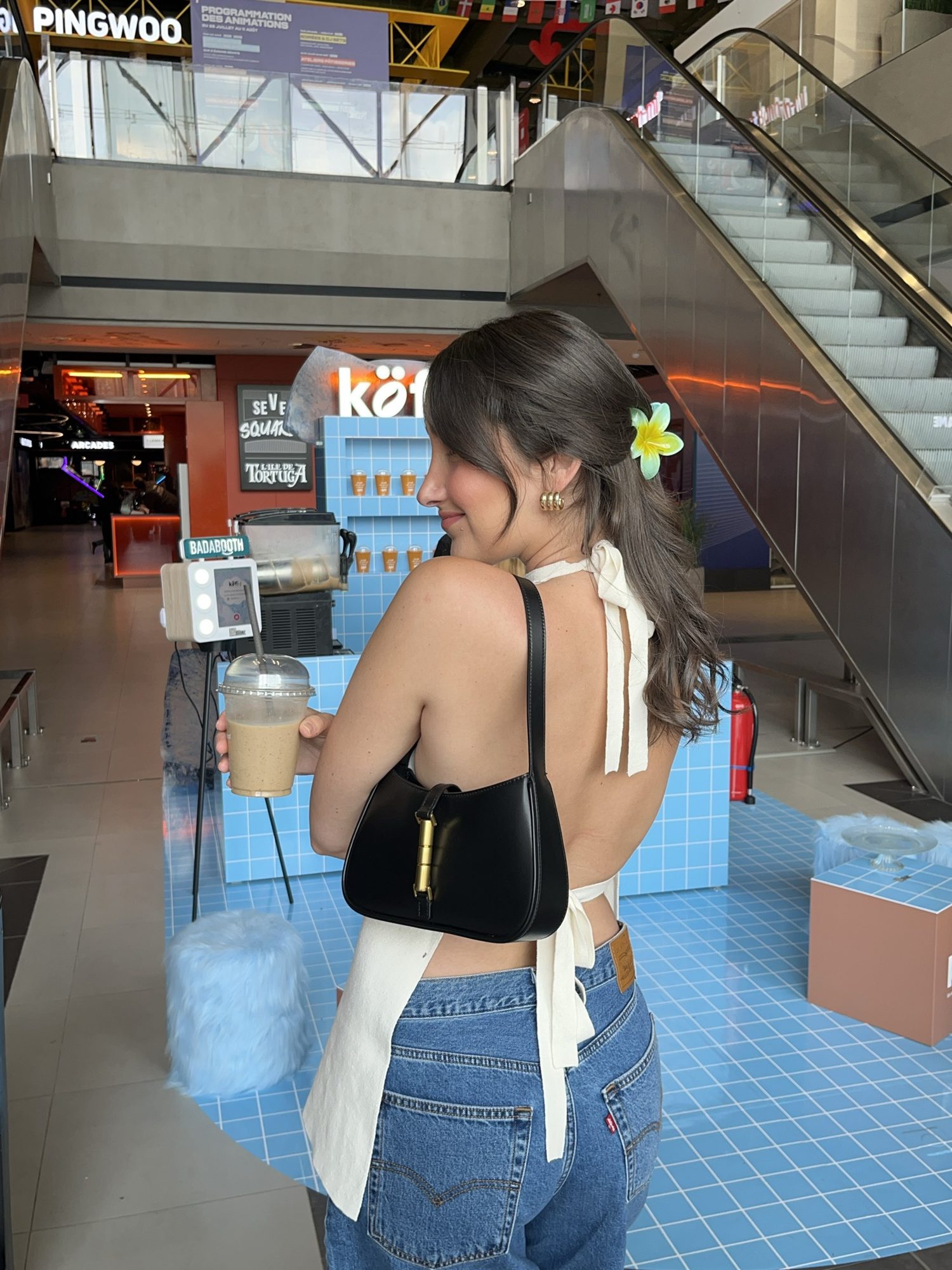 Kiosque café Kofi en centre commercial, projet Share Client